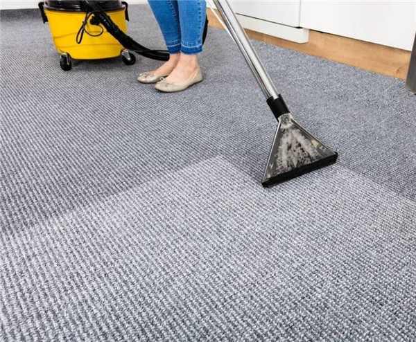 地毯清洗的好处与方法